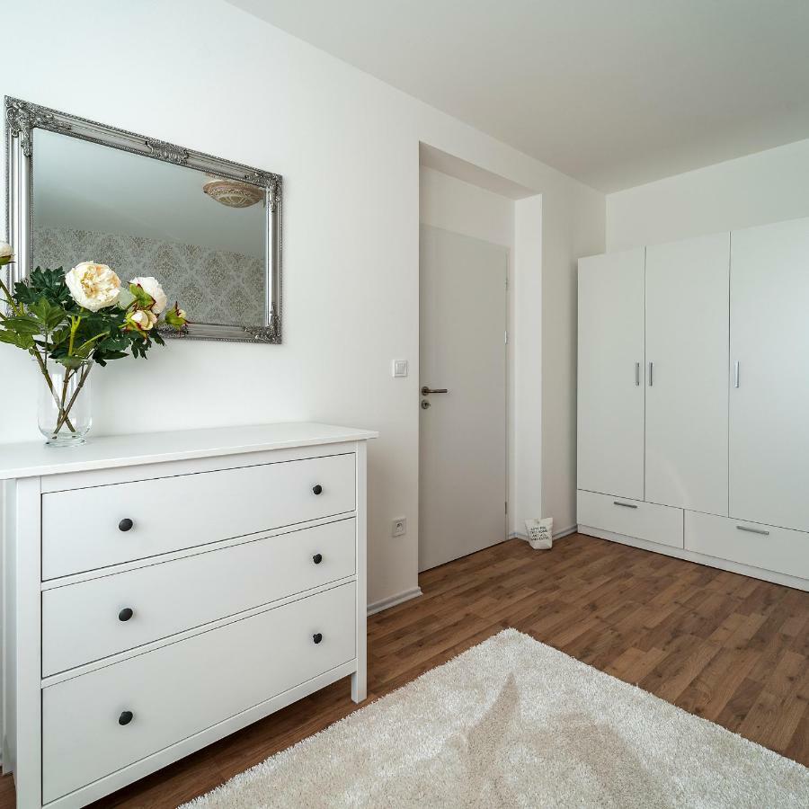 Home 223 - Designovy Apartman Їглава Екстер'єр фото
